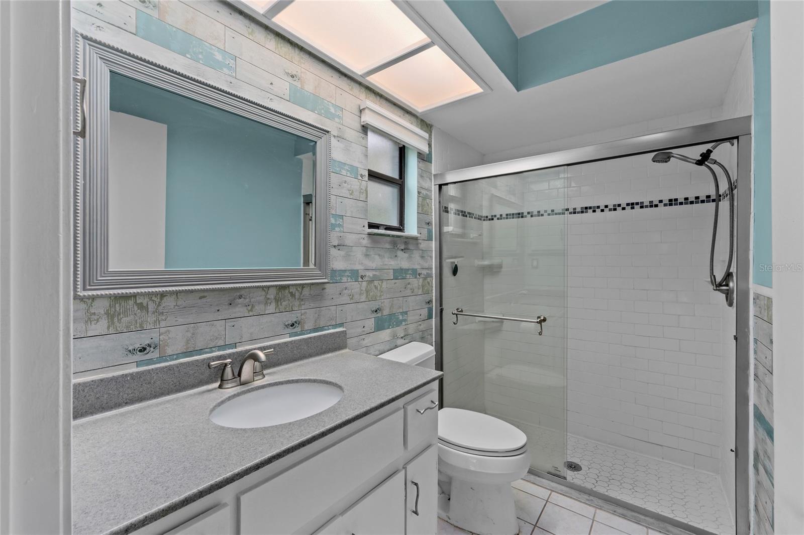 Primary Bedroom En suite