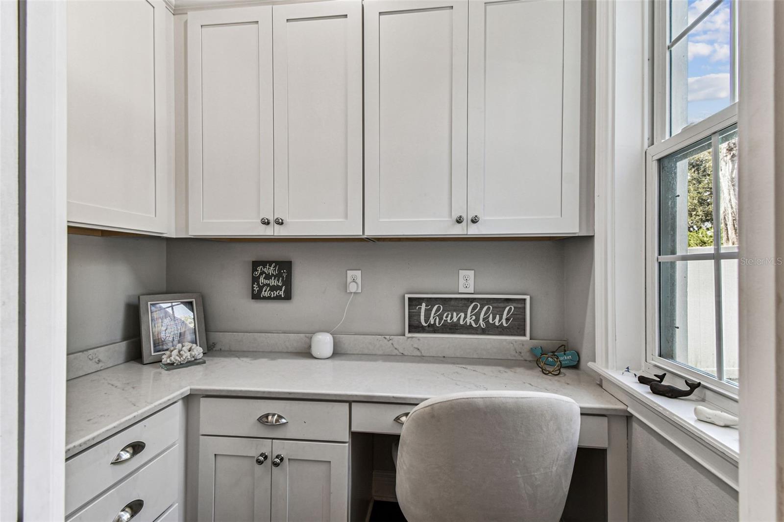 MINI OFFICE WITH BUILT INS AND DESK