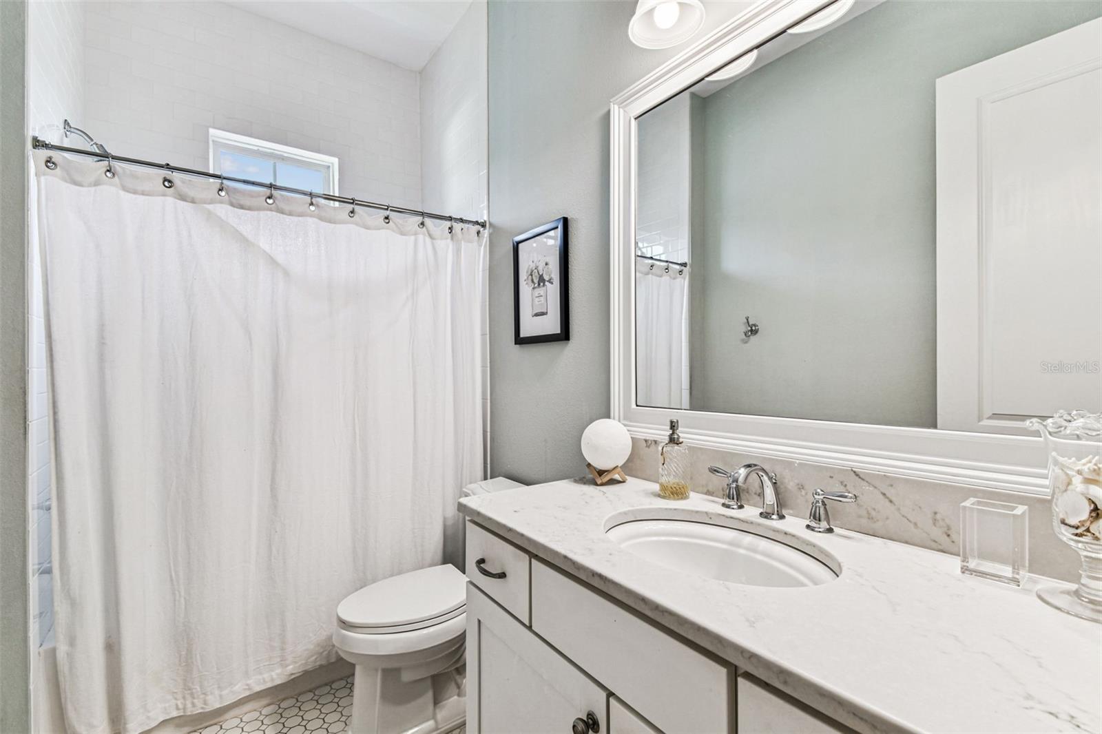 2ND BEDROOM BATHROOM