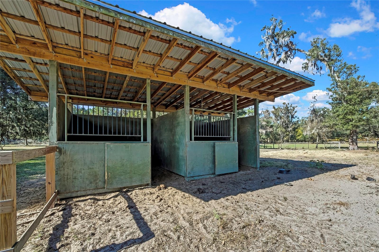 Stall Barn