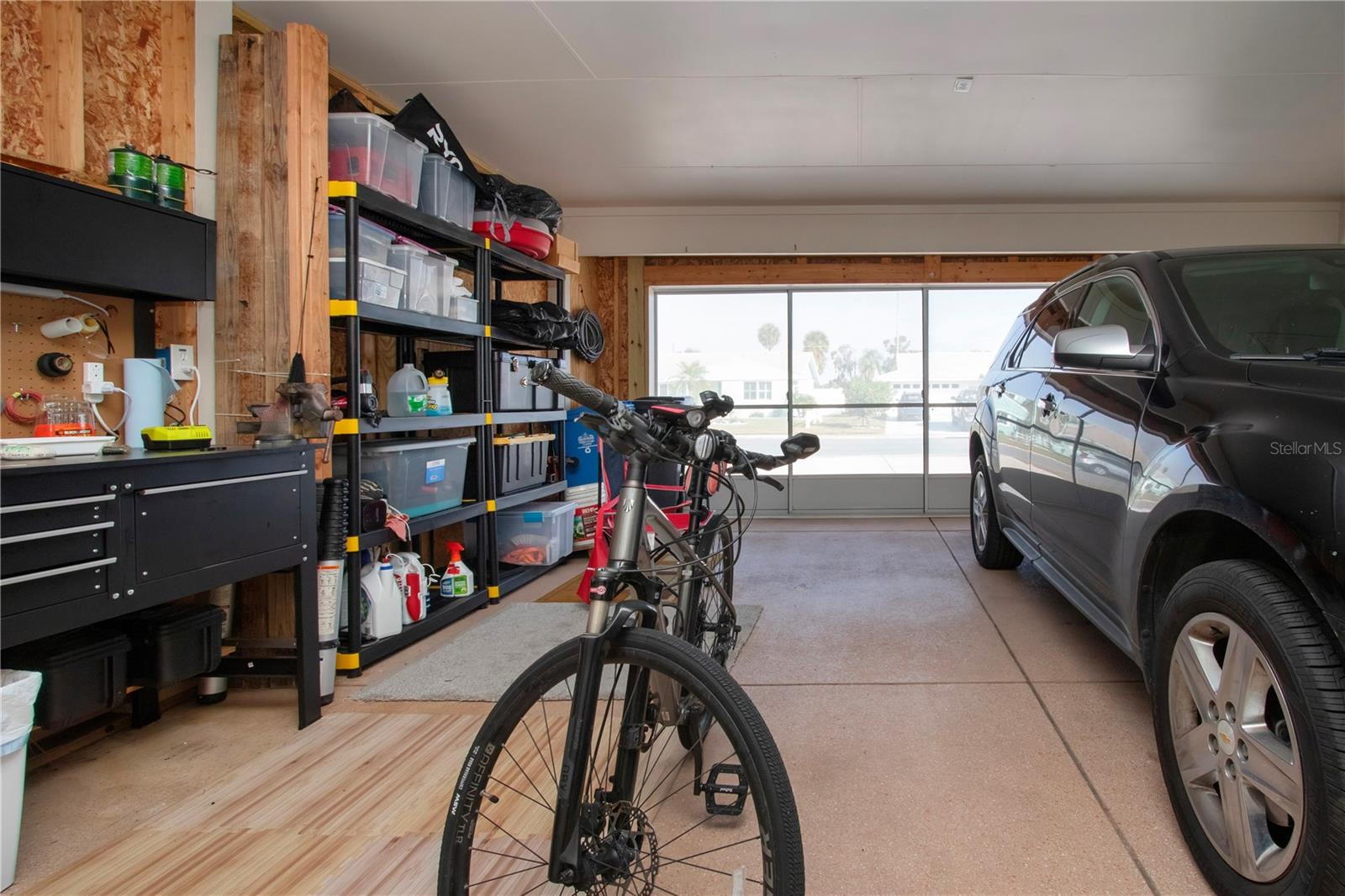 2 car carport with screen enclosure