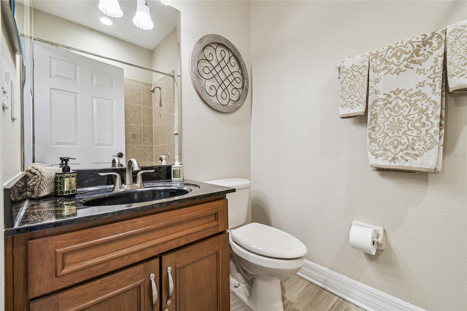 First level bathroom with tub/shower.