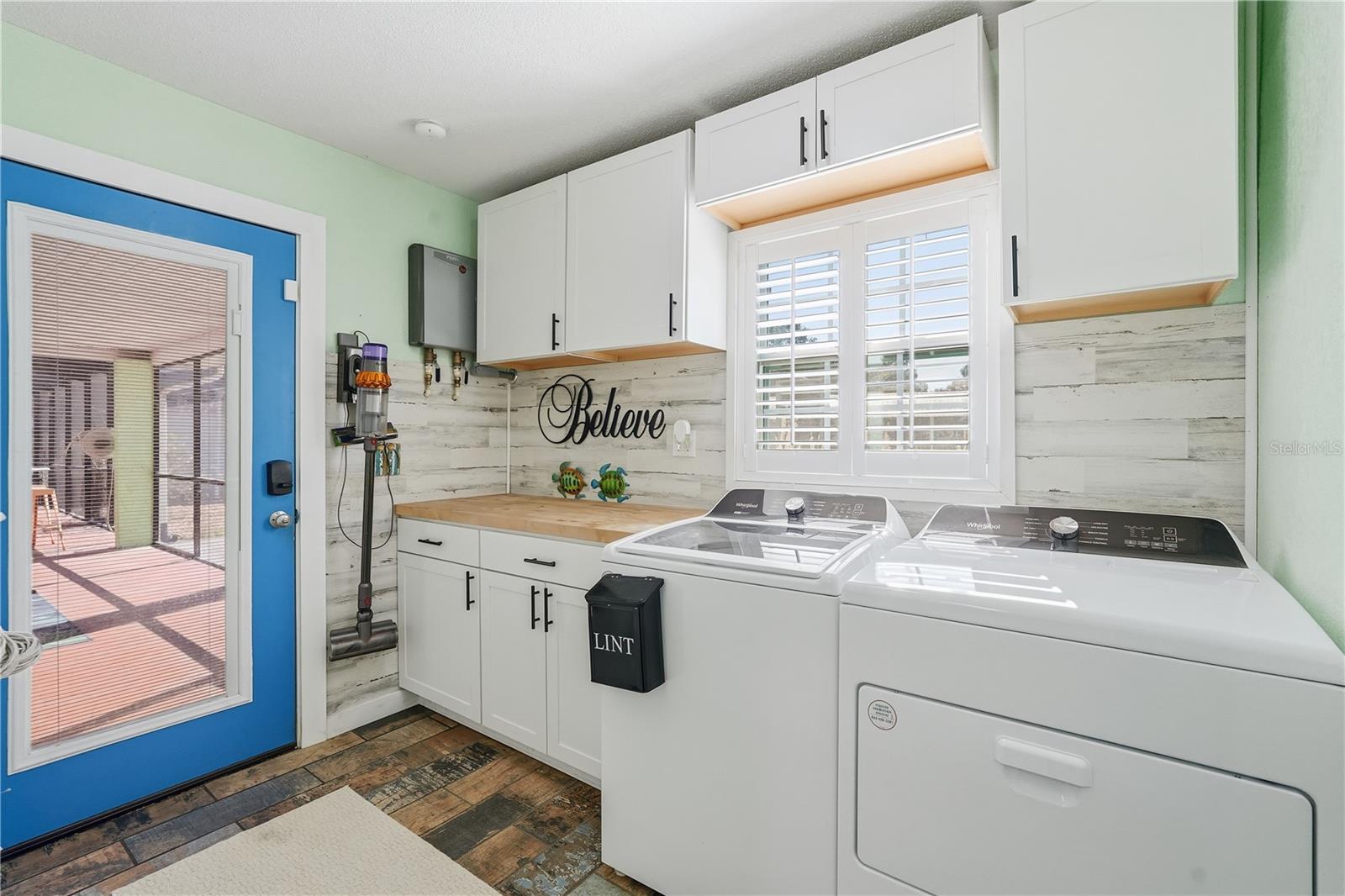 Laundry Room with Pool Access