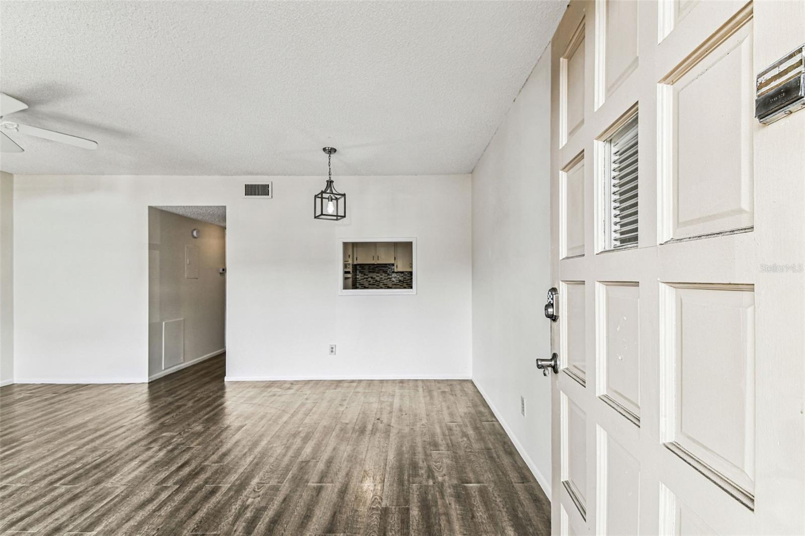 Living room Dining Room