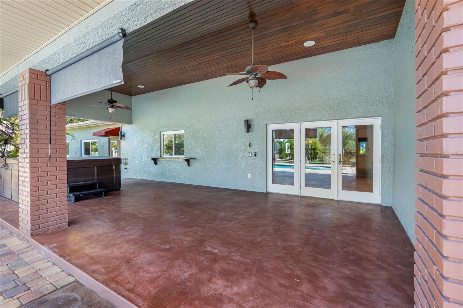 Main home covered lana