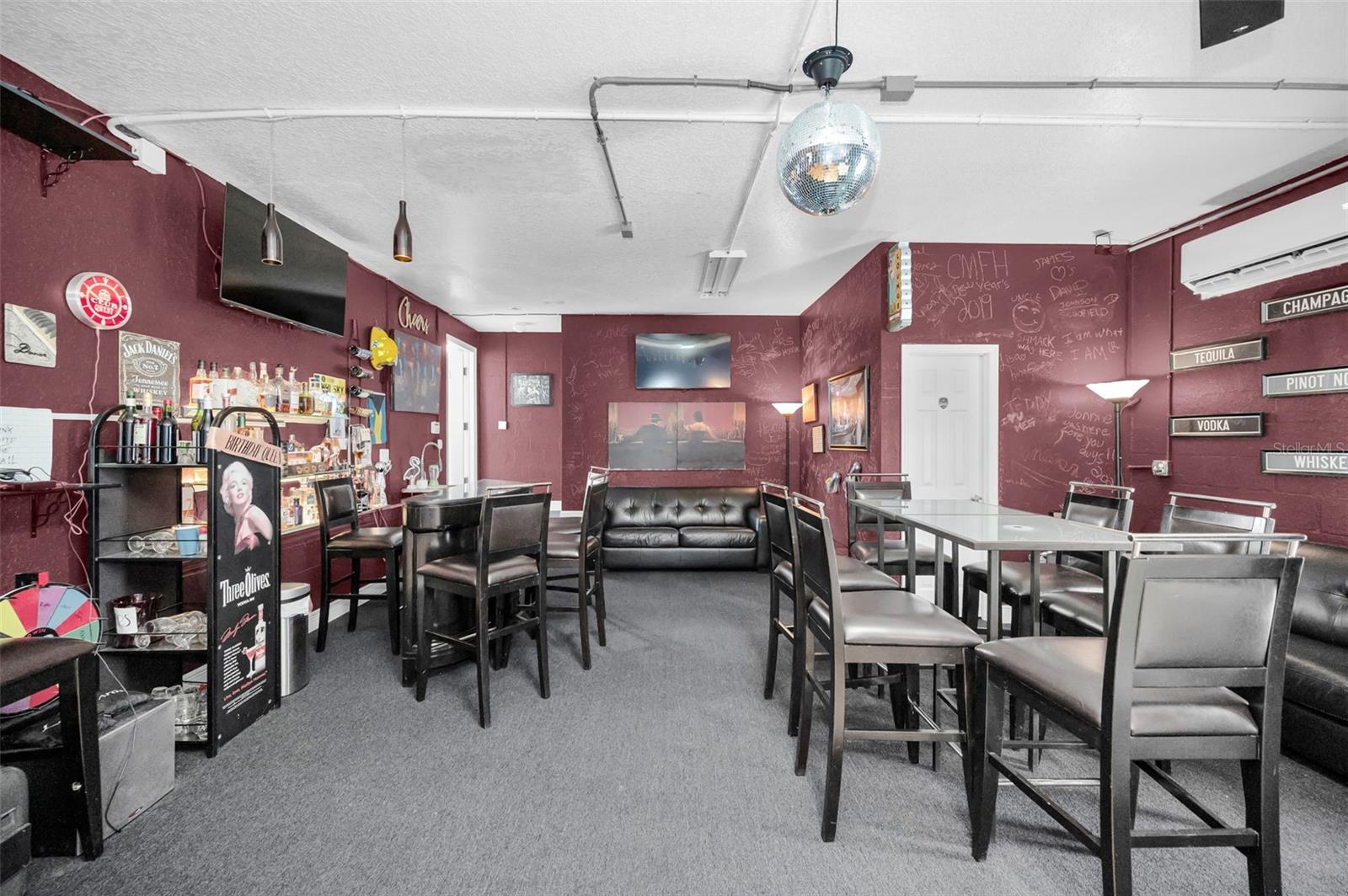 Garage can easily be converted back