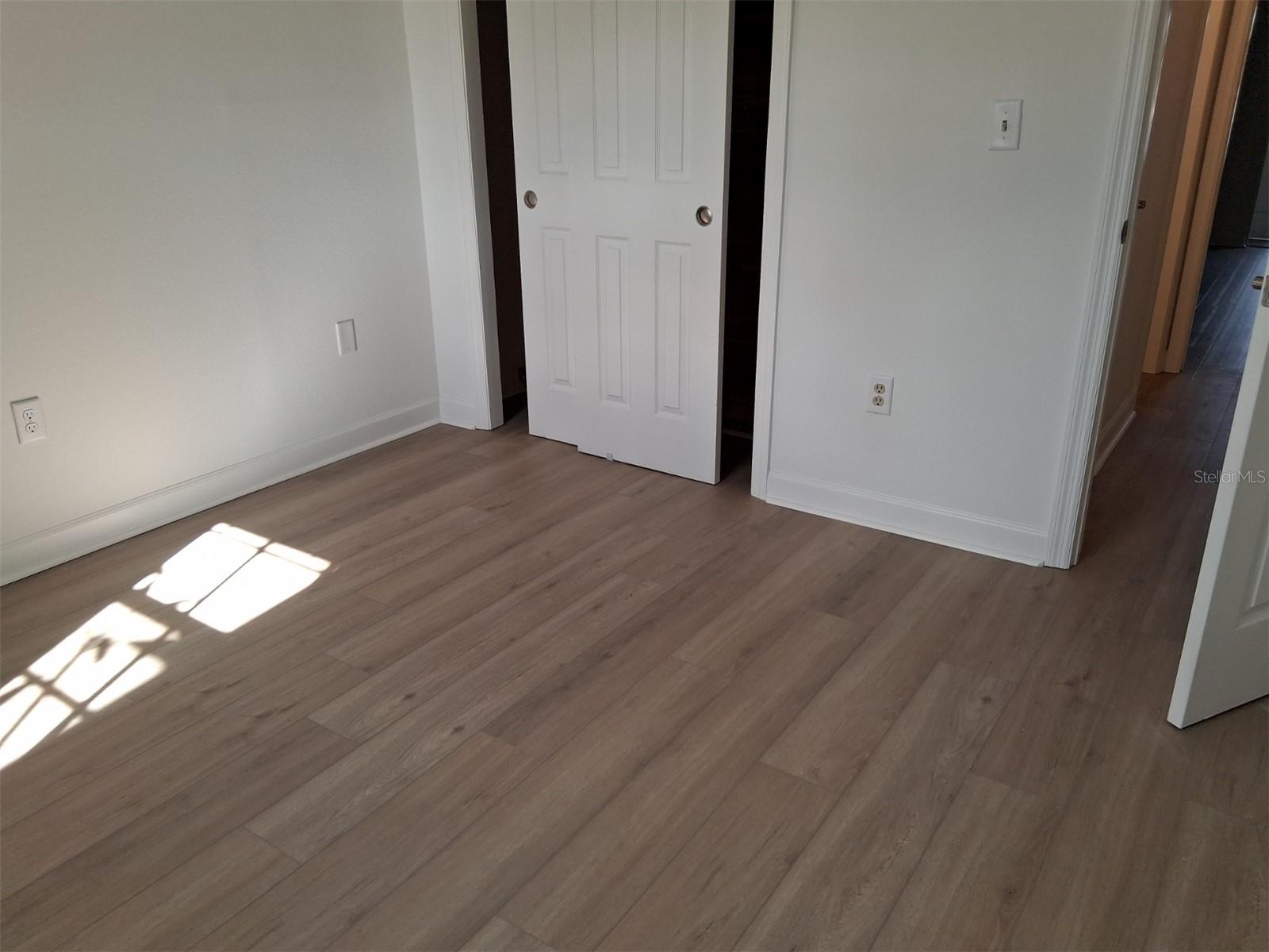 Bedroom 2 - reverse view & closet