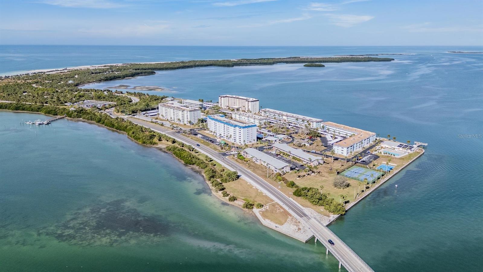 Honeymoon Island view looking west
