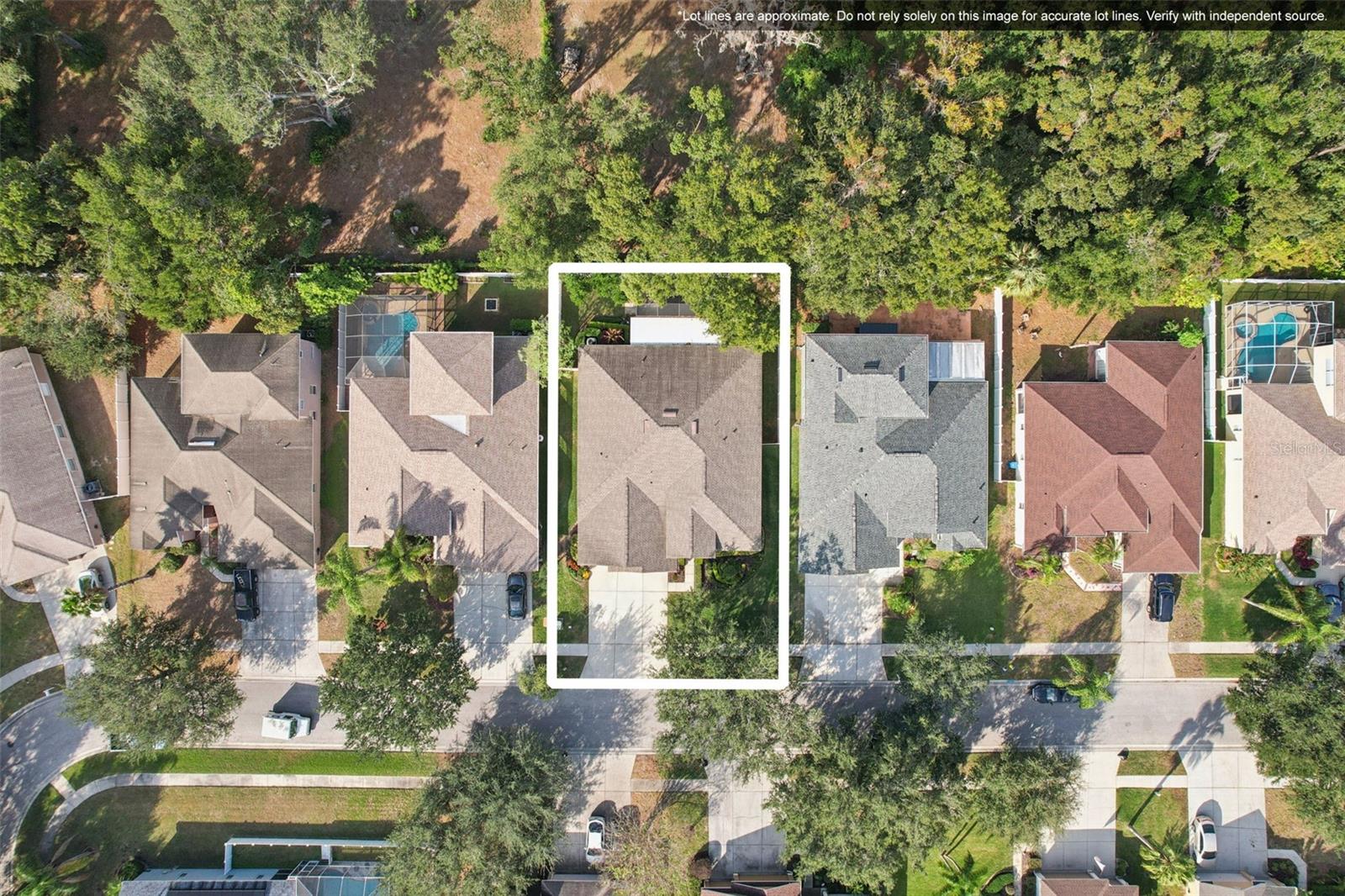 AERIAL VIEW OF SURROUNDING LOCATION