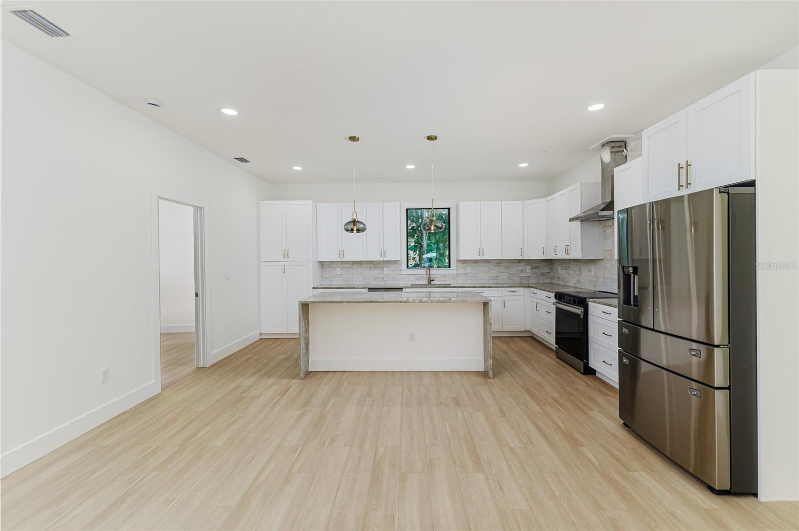 7901 Greenwood Kitchen