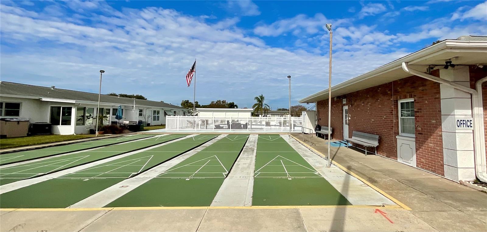 29-Clubhouse shuffleboard and management office