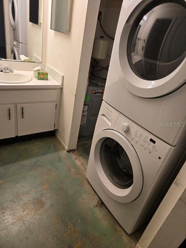 Stack Washer/Dryer
