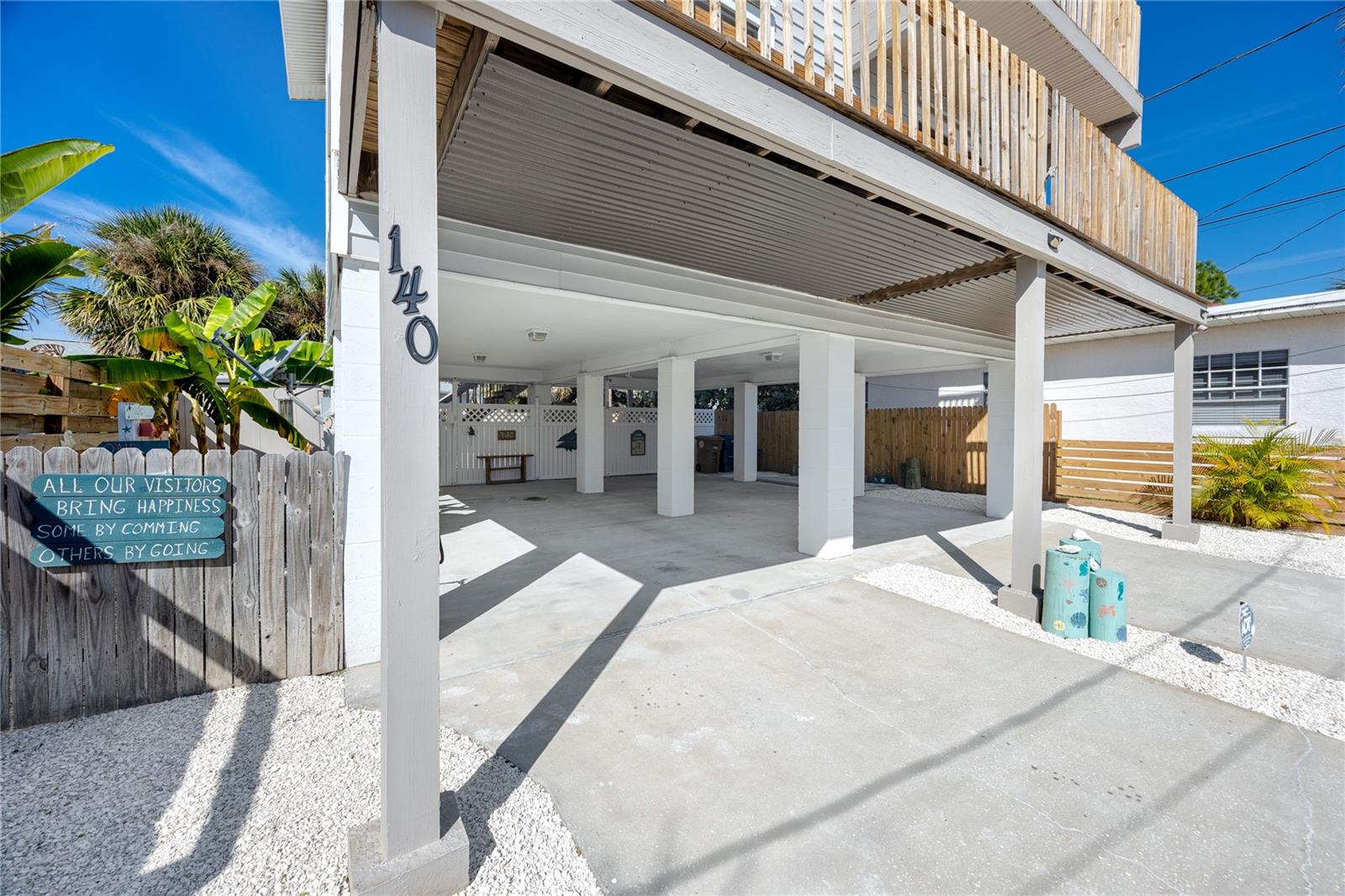 Plenty of parking available for up to 8 cars - a rarity on the beach!