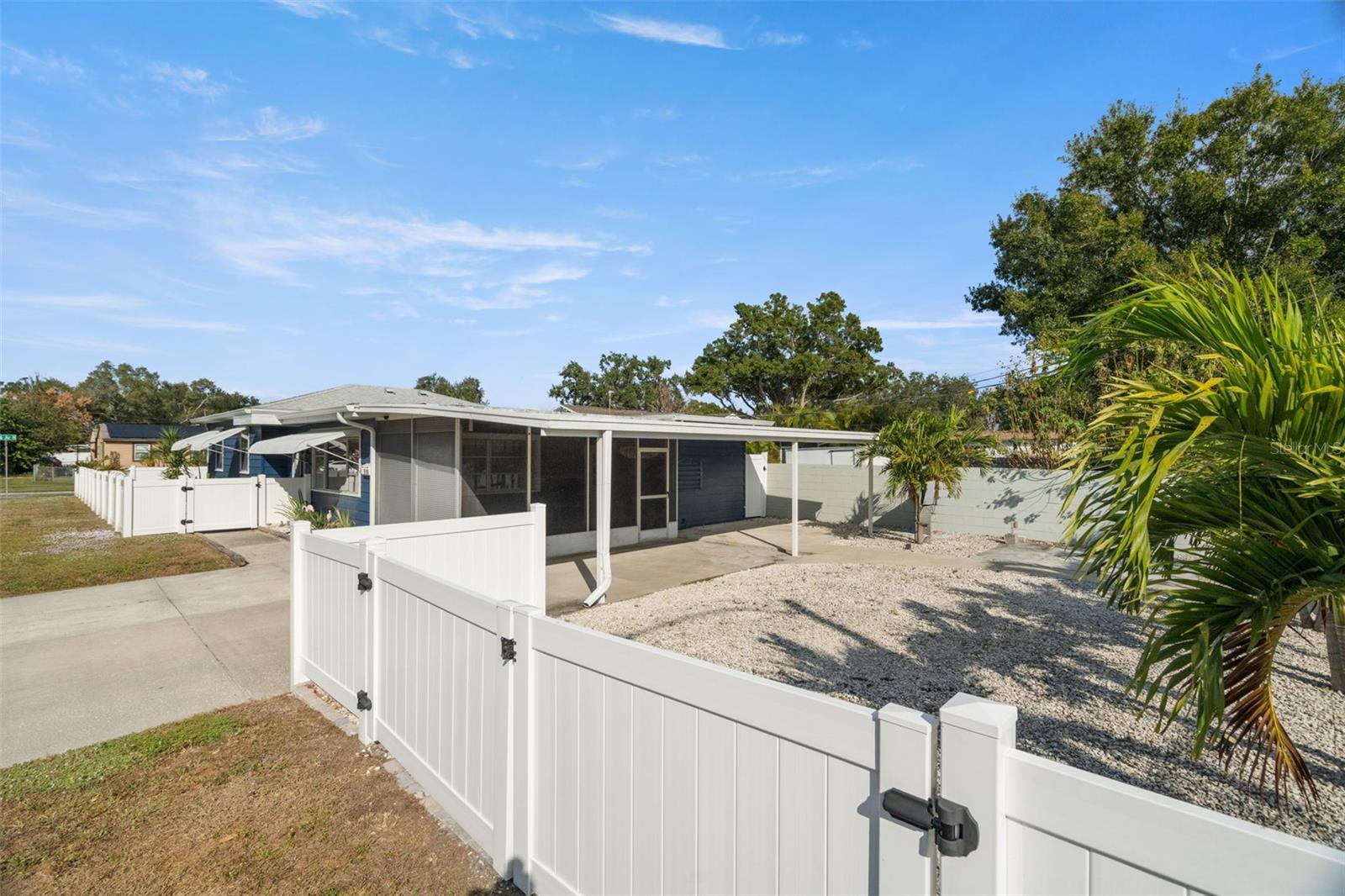 Separate Gate for RV/Boat Parking