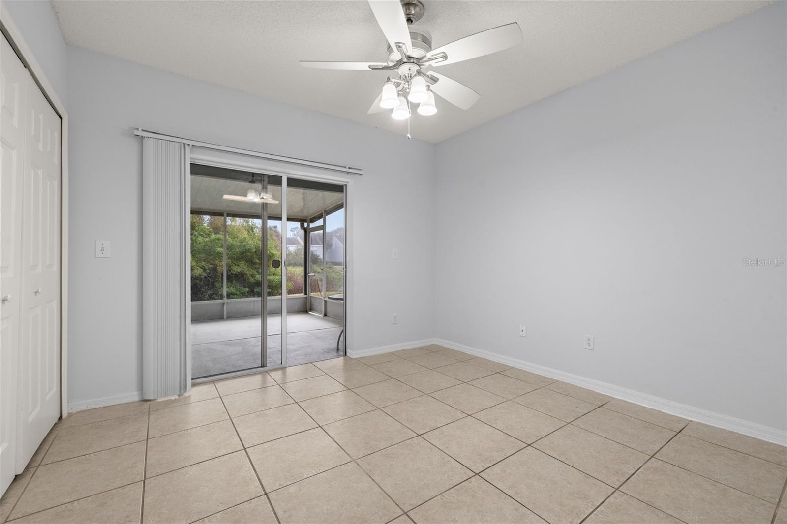 Flex (Dining room or Family room)