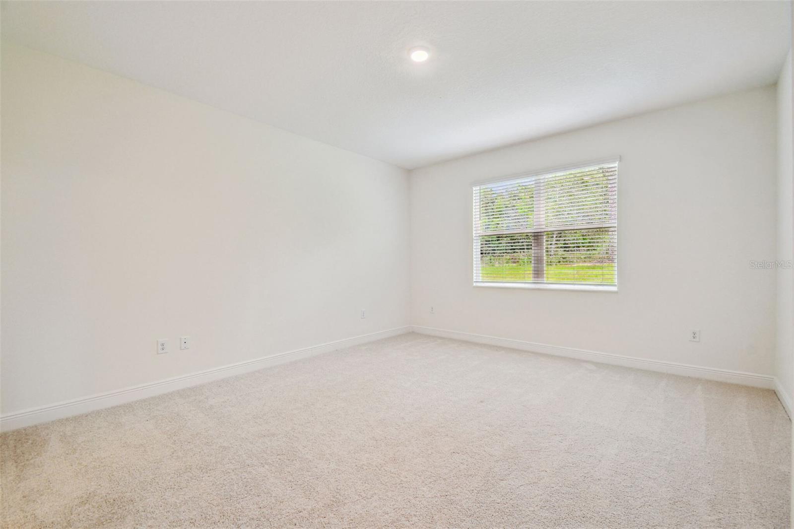 Model Home - Does not represent actual To Be Built Home