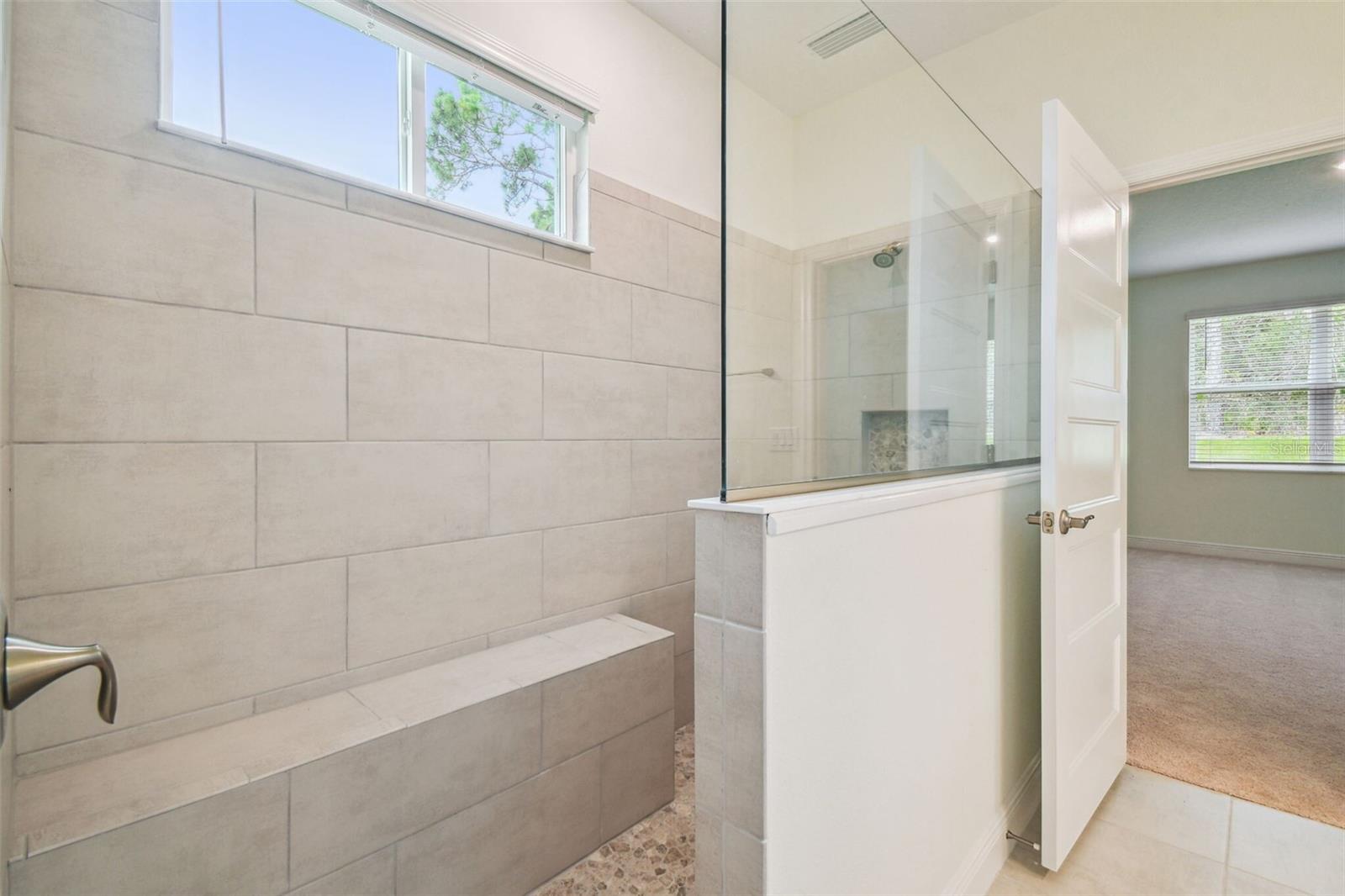 Model Home - Does not represent actual To Be Built Home