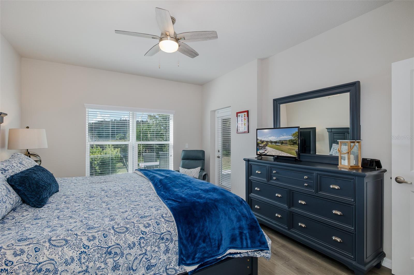Primary suite with door to screened lanai