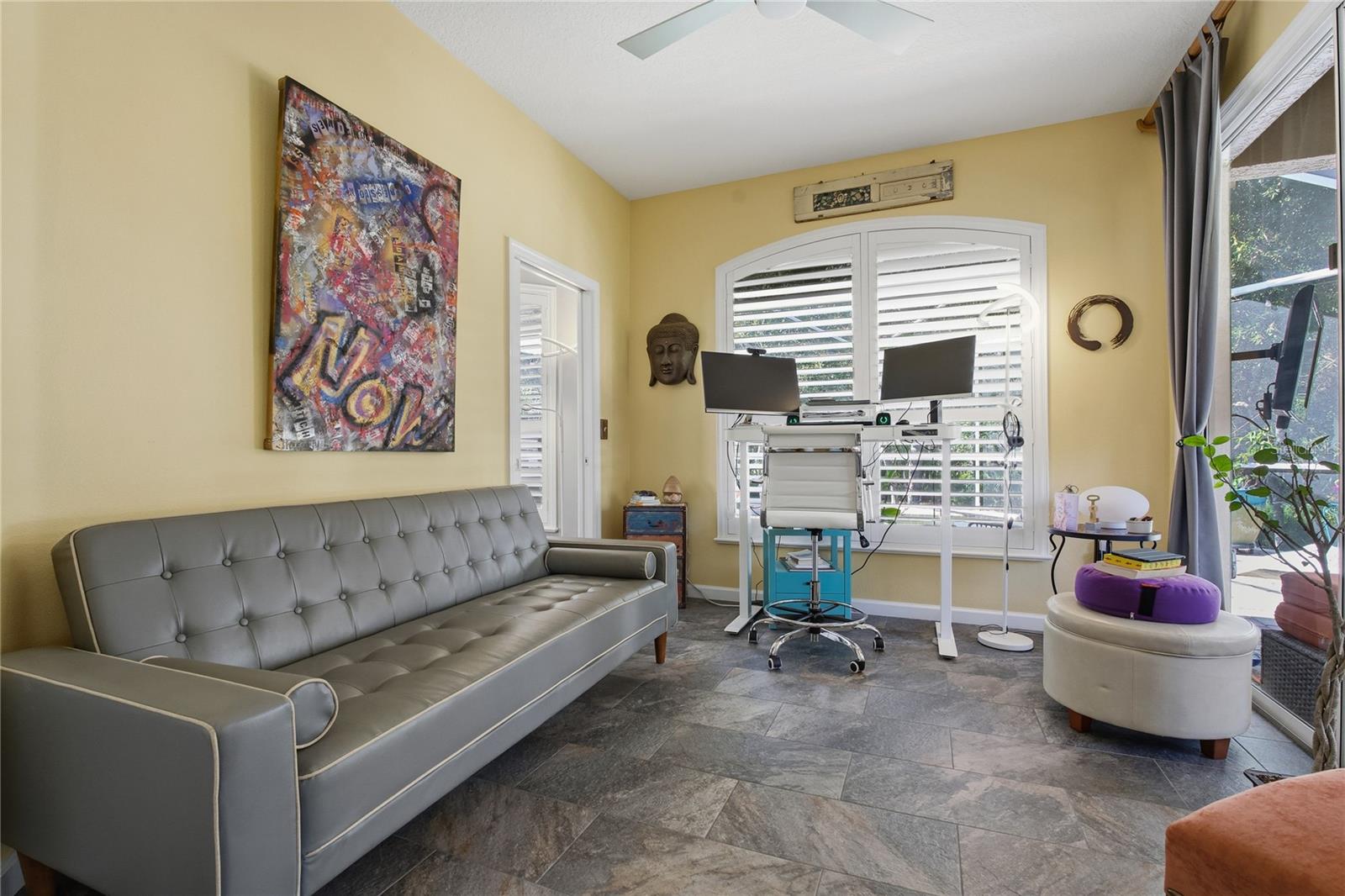 Office / 3rd Bedroom