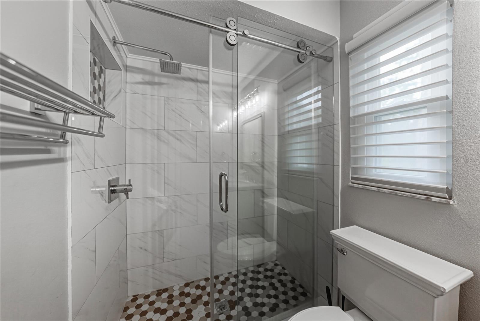 Ensuite primary bathroom