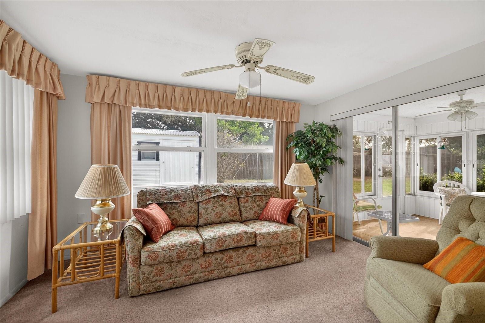 Sitting area/family room