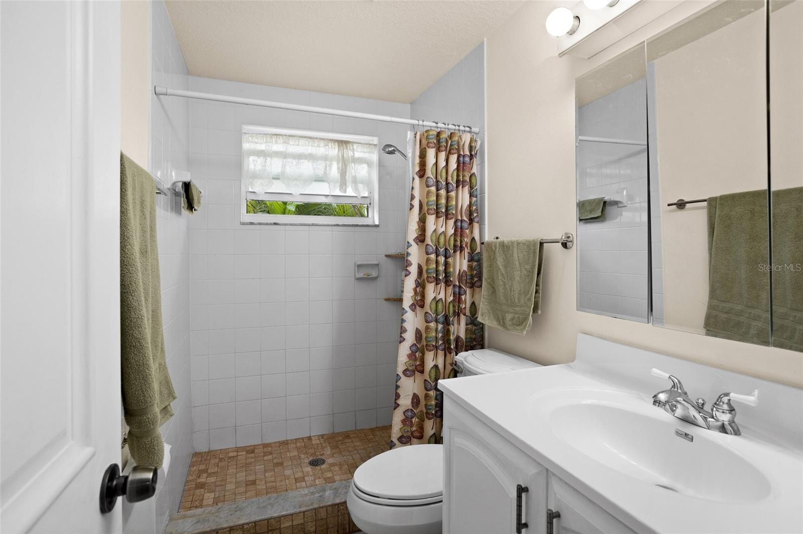 walk in shower in primary bath