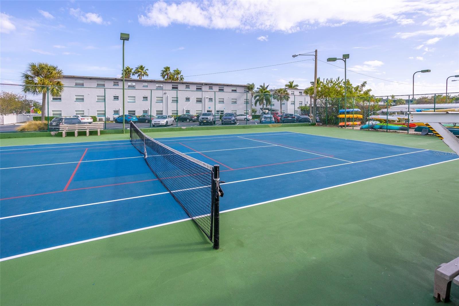 Tennis/Pickleball court