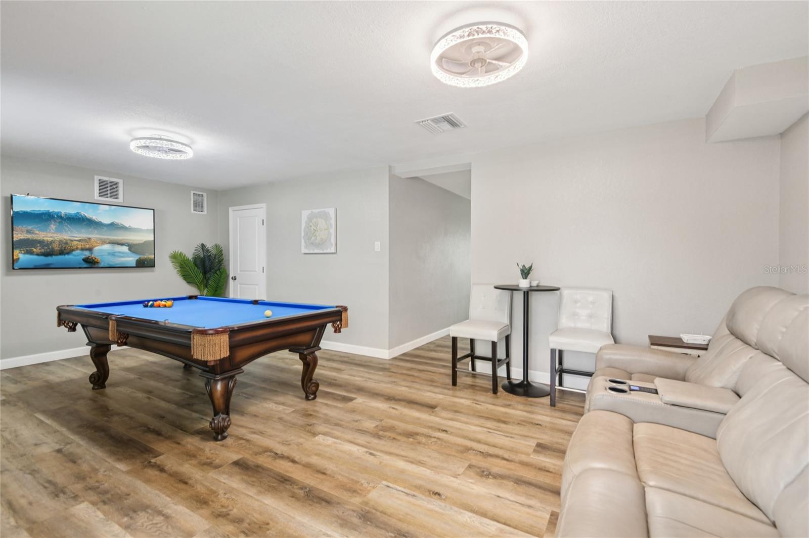 Massive bonus room on the first floor, fully insurable, offers versatility