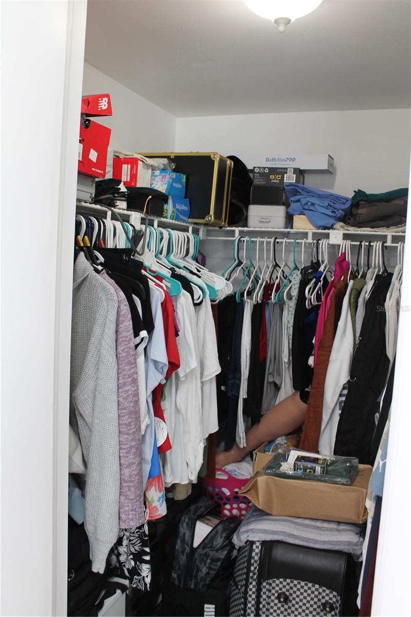 Master walking closet