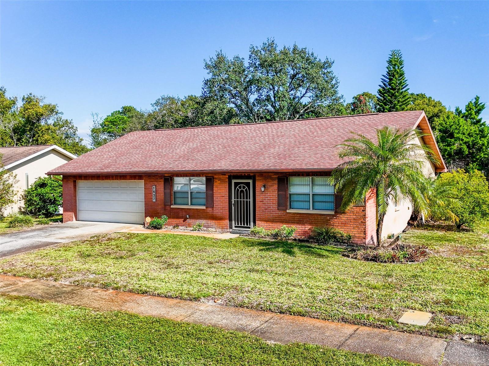 Charming 2-Bedroom, 2-Bath H0me - 1637 Caladonia Drive