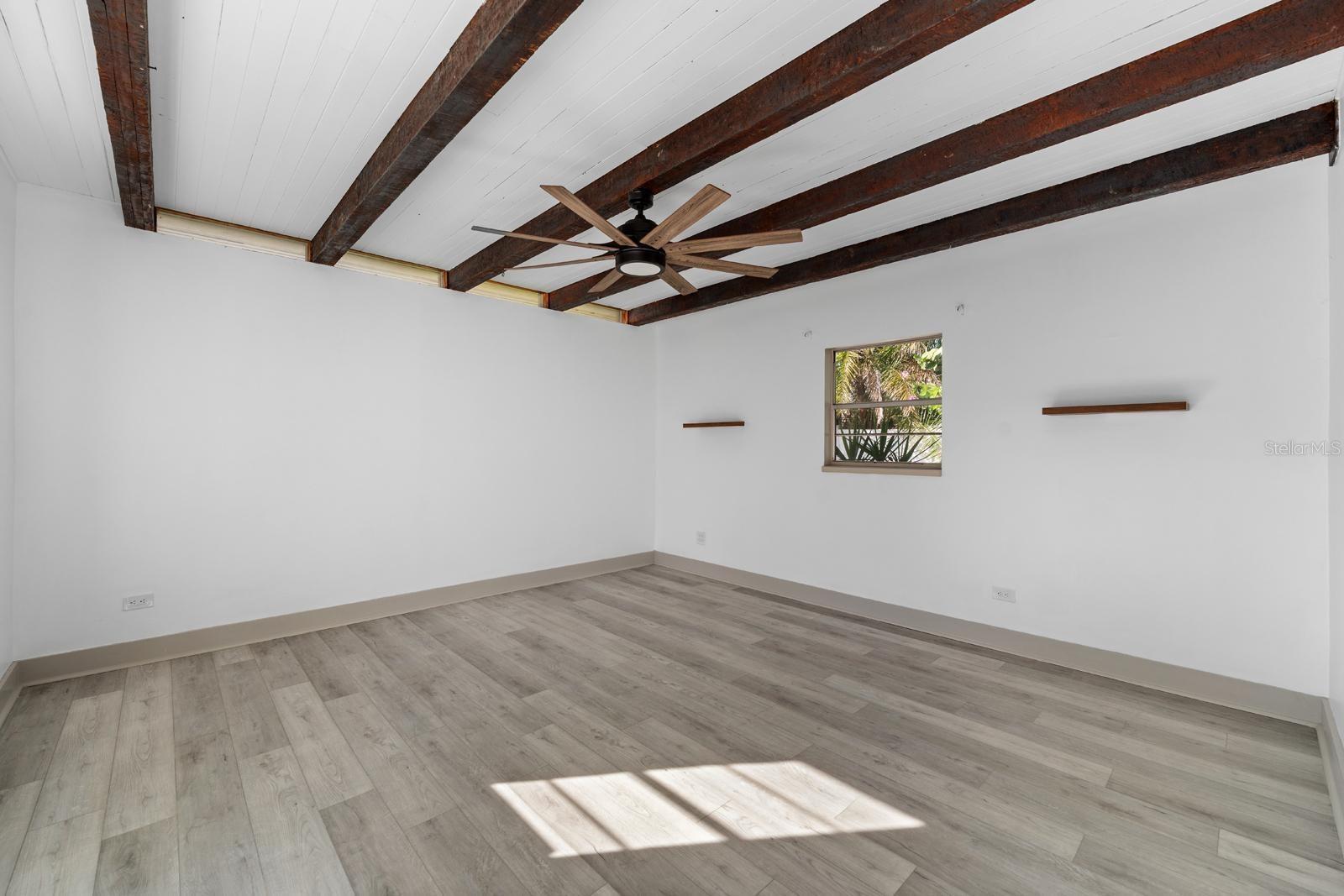 Family room with sliding doors to the pool