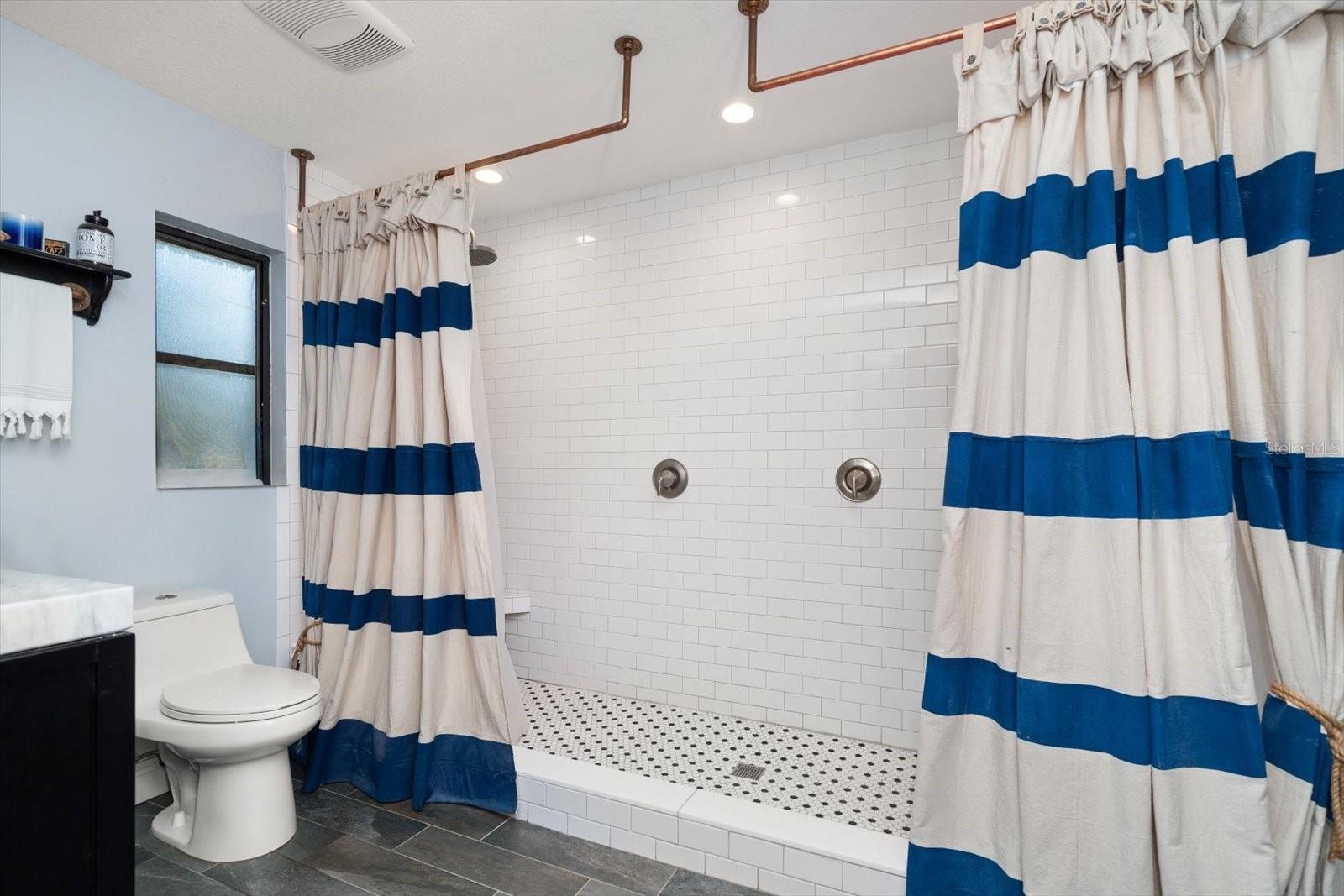 Primary En Suite Bath