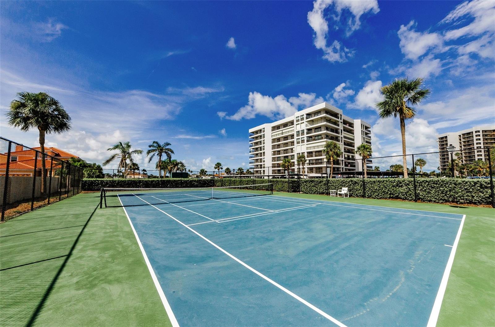 Community Tennis Courts
