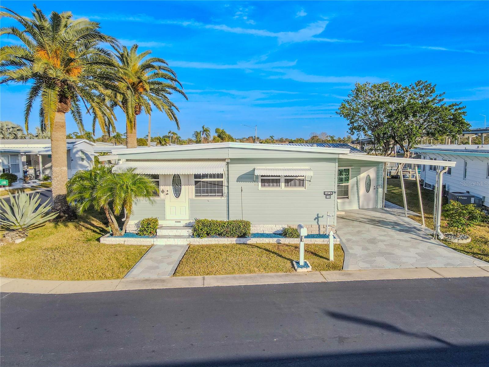 Front View of Home/Lot.