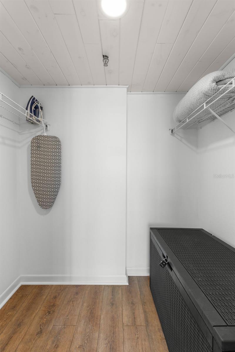 Walk-in Closest located in the primary Bedroom.