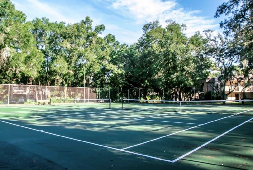 Community Tennis Courts