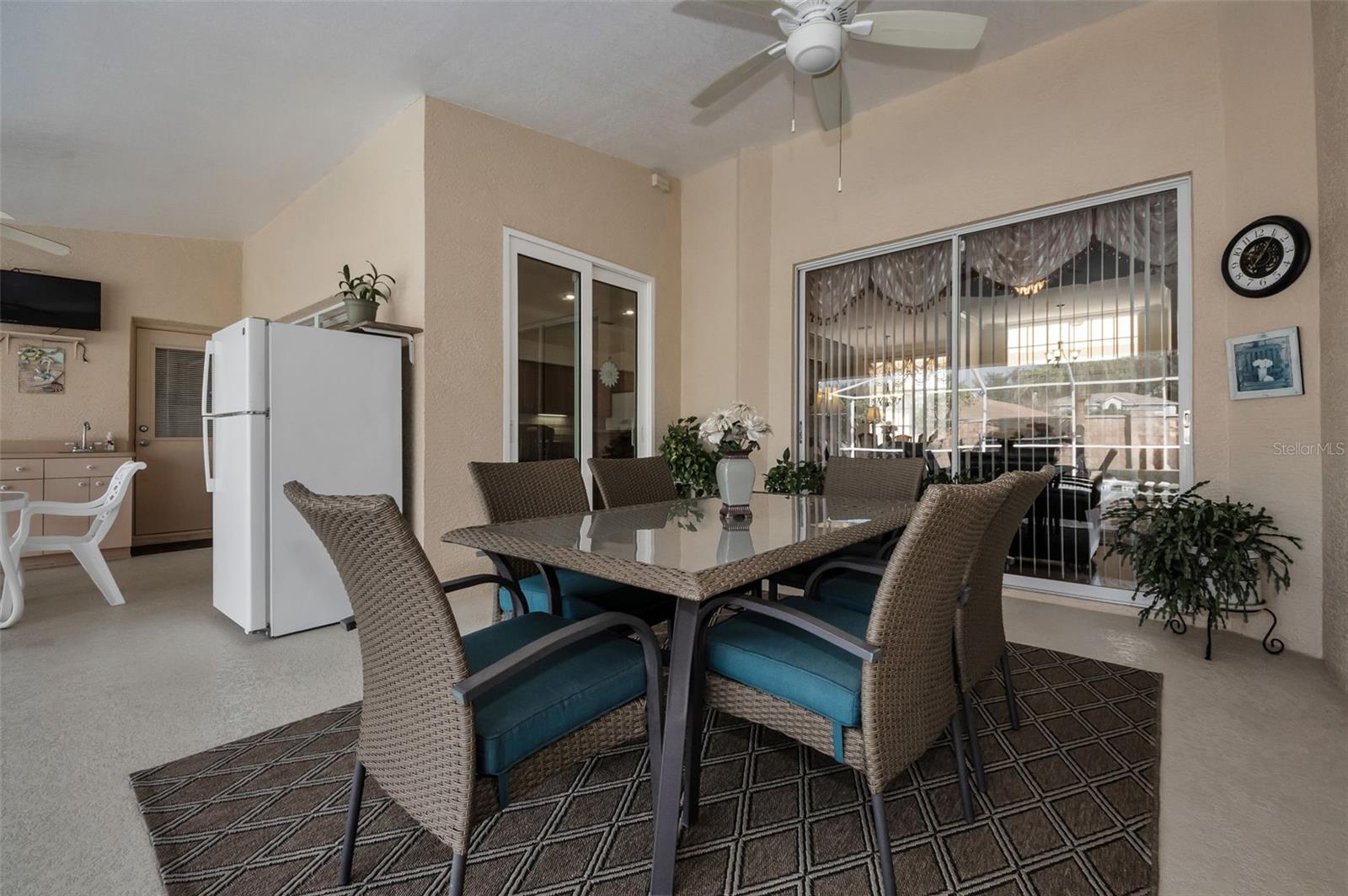 Oversized Covered Lanai