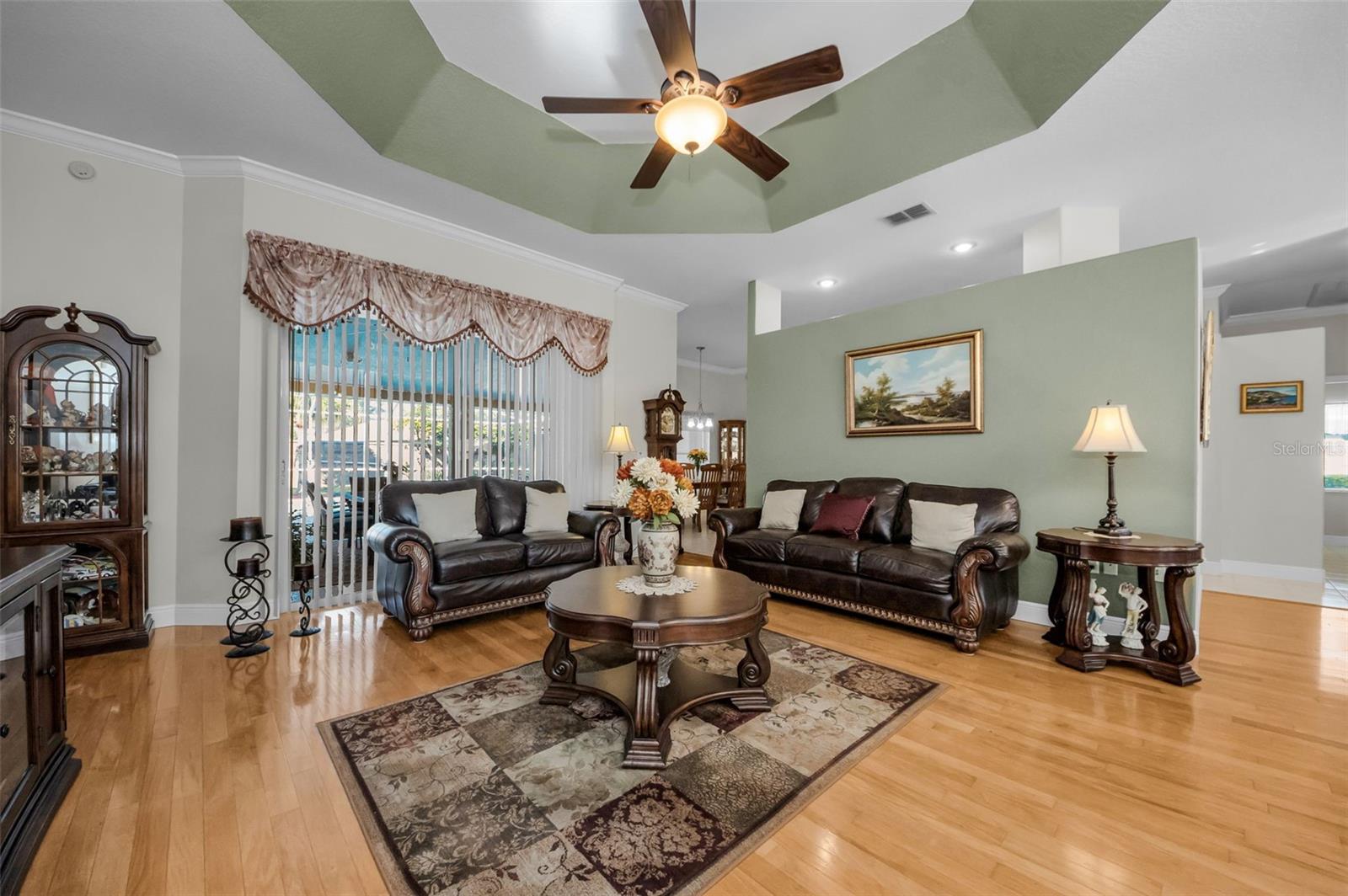 Great Room - Laminate Floors