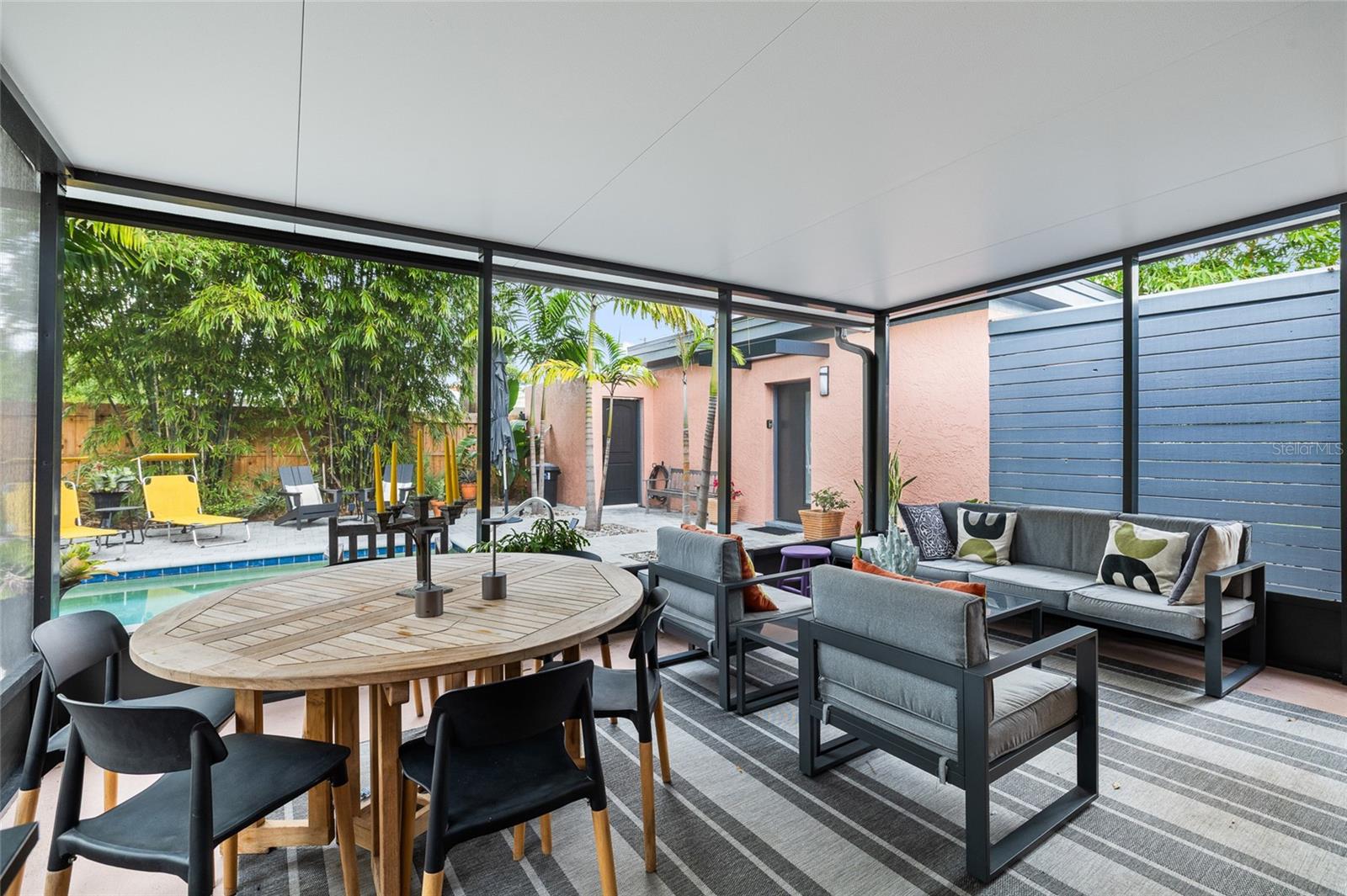 Ample Space for Entertaining