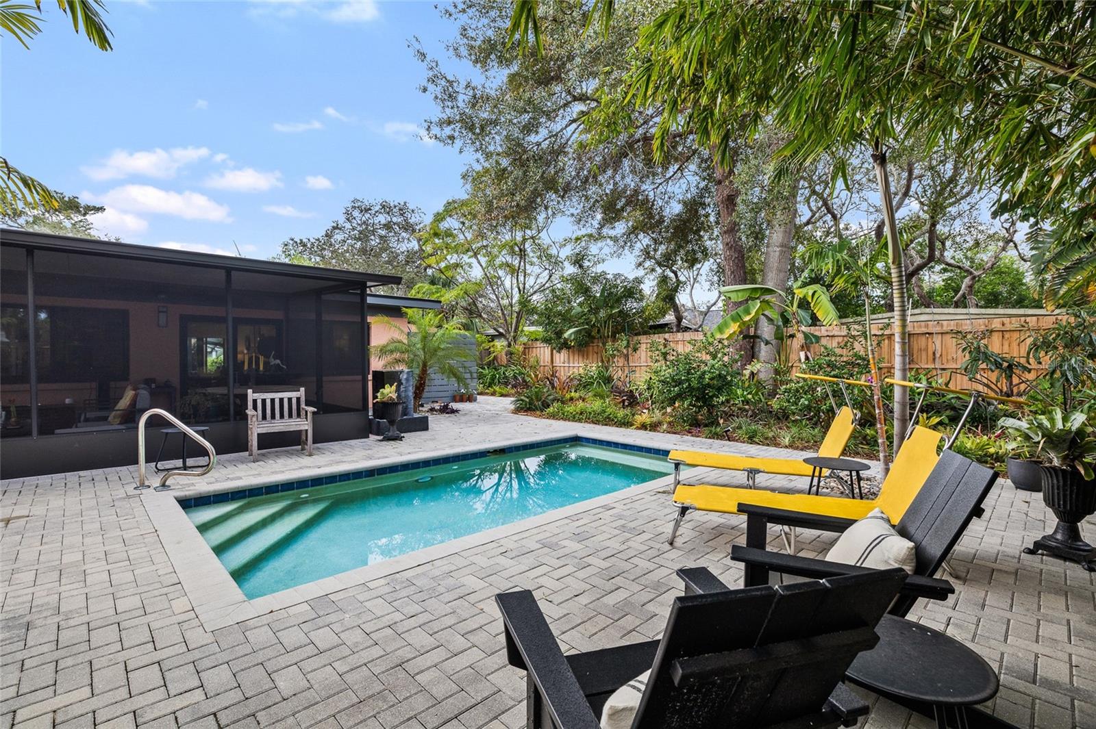 Pool Dimensions 9x18