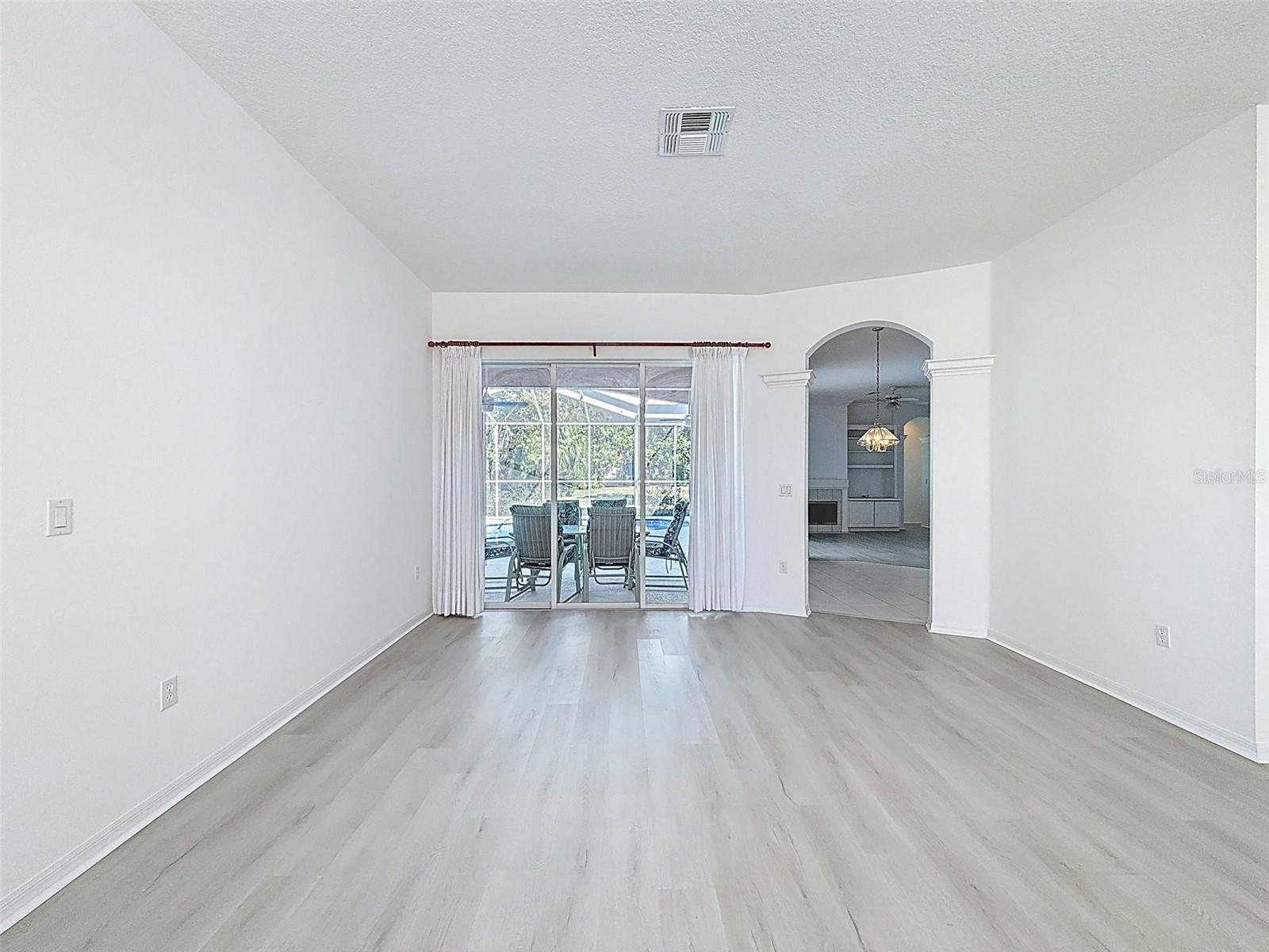 Family room/ dining room combo