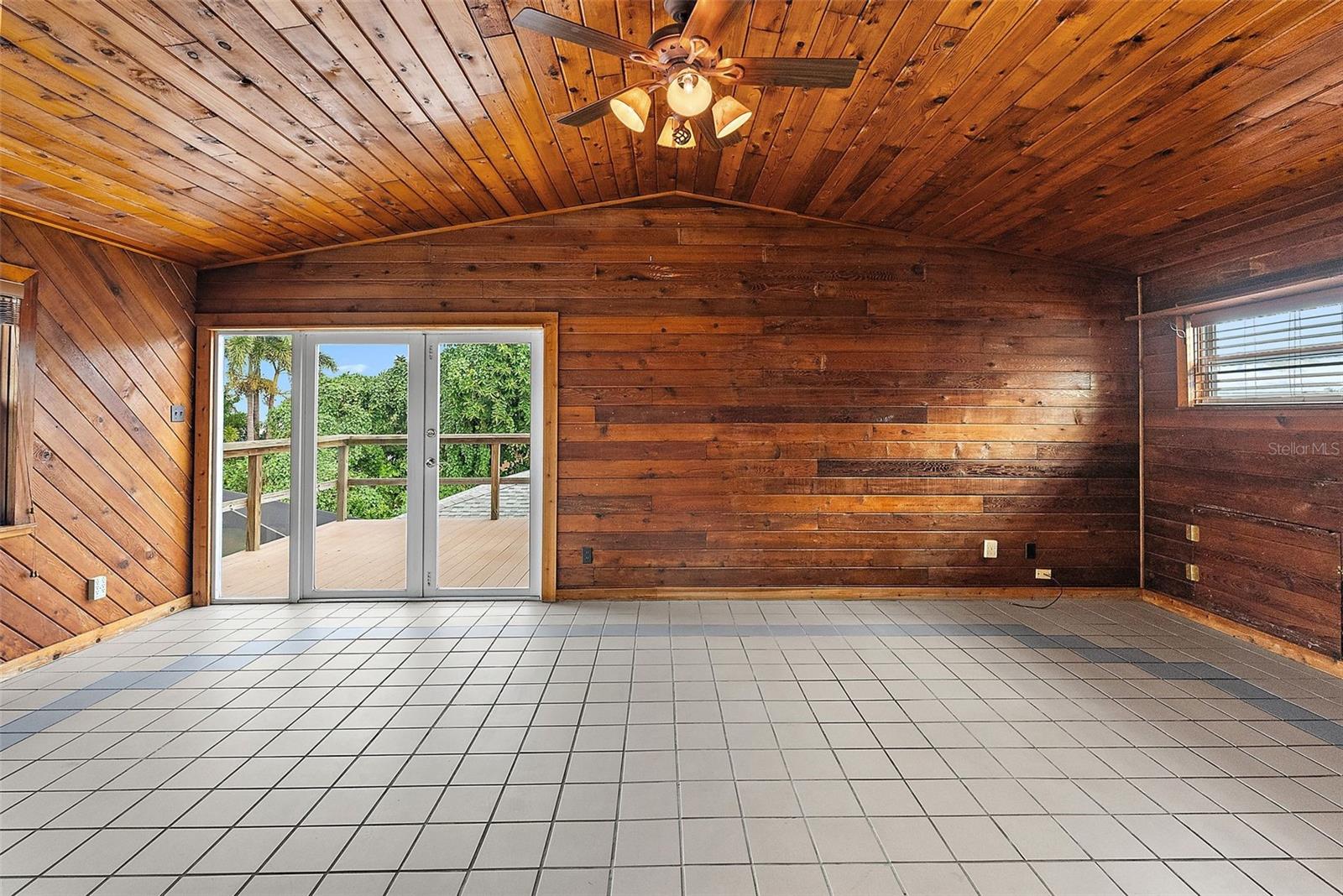 2nd Floor in-law Suite = Living Room w/private deck overlooking Tampa Bay