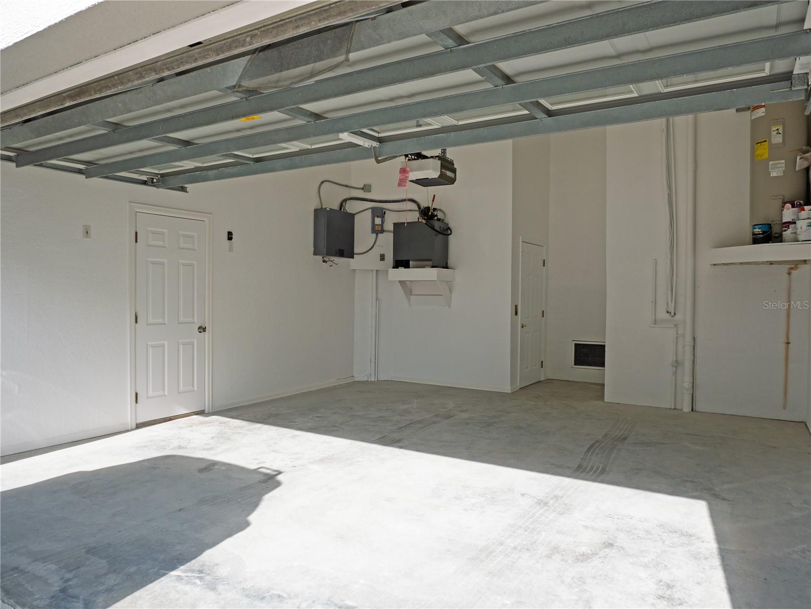 Oversized 2 Car Garage