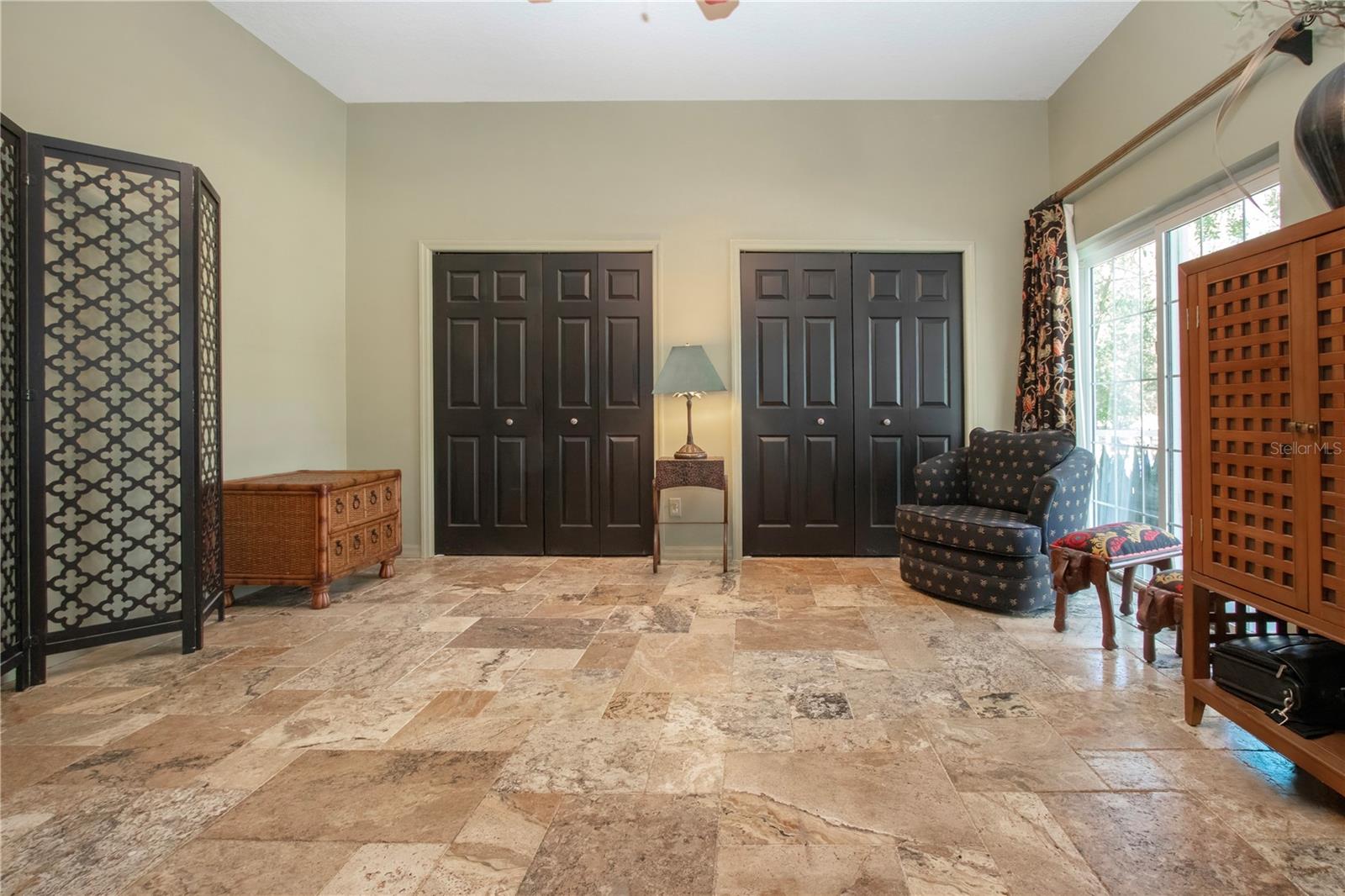 2nd bedroom with ensuite bathroom and private entry