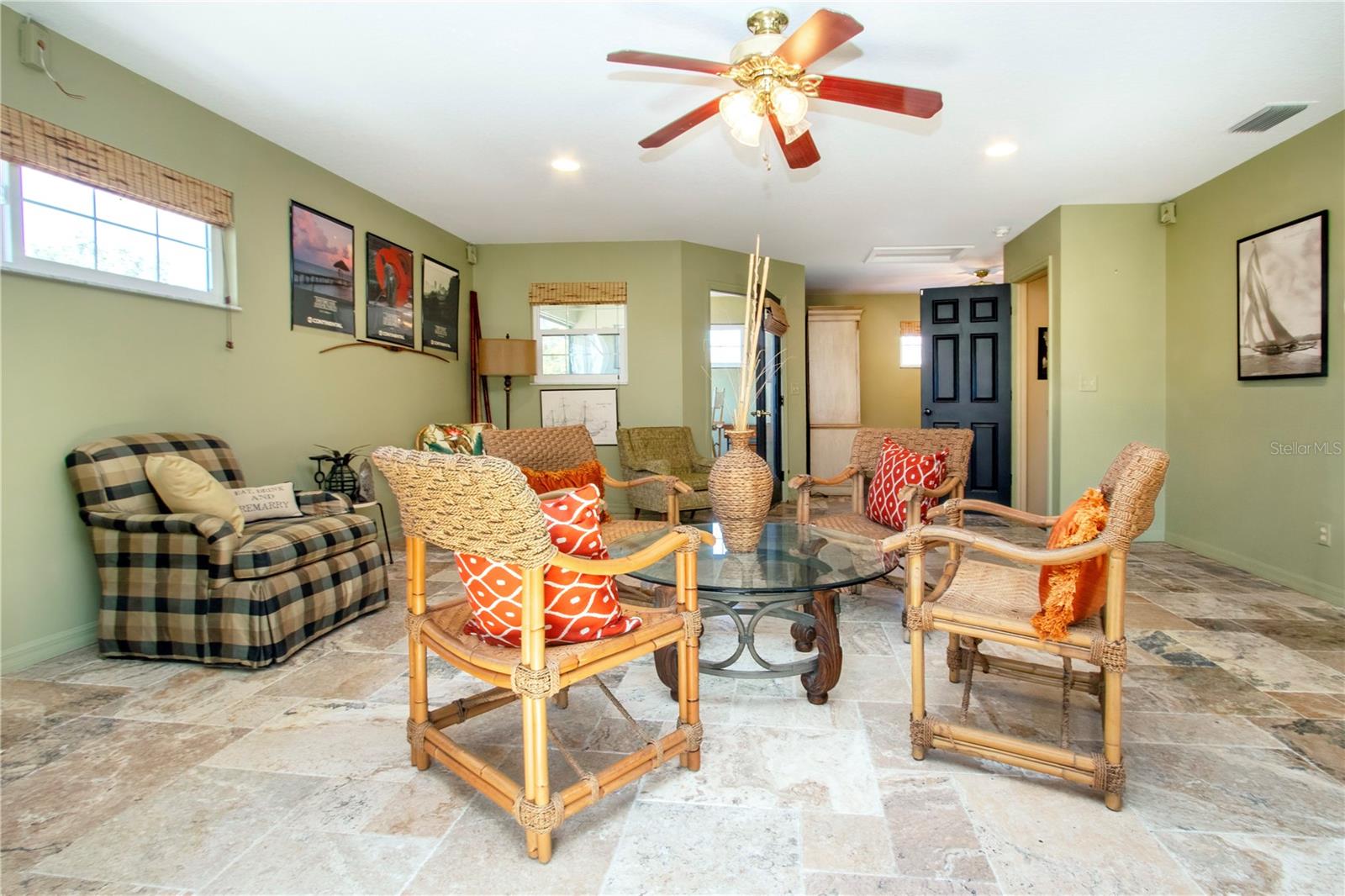 2nd floor living space