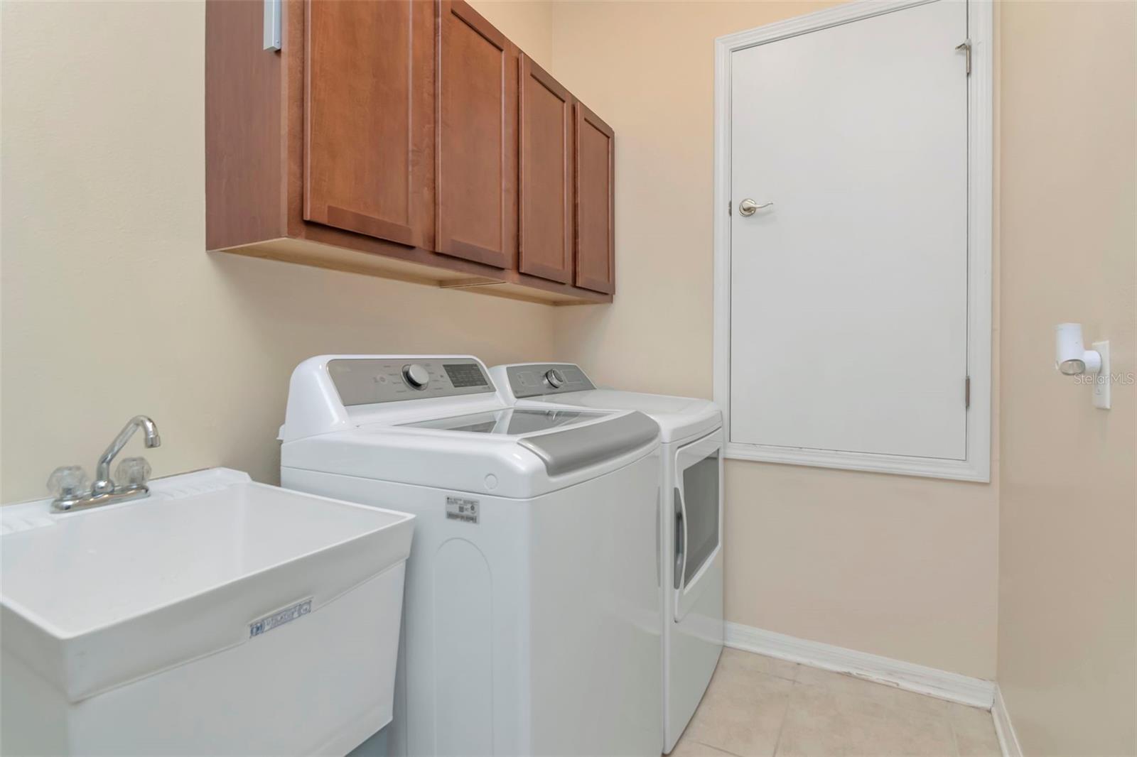 Laundry Room Leads to 3 Car Garage
