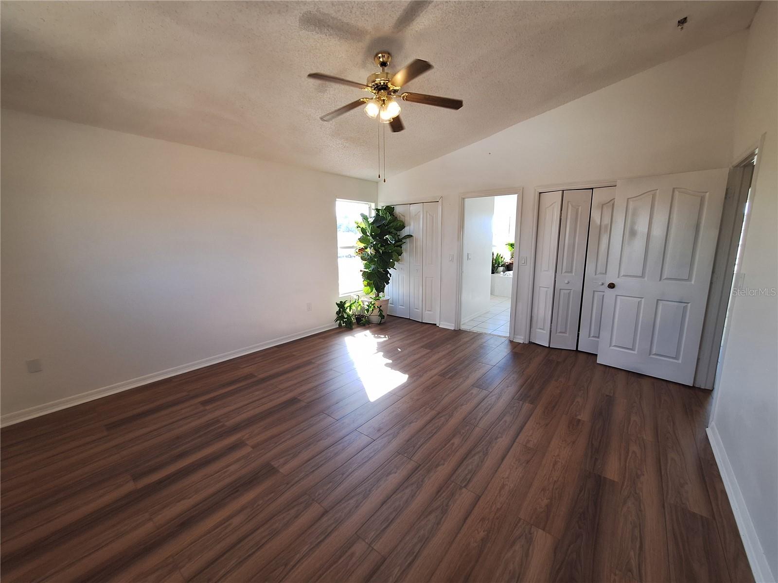 Spacious Primary Bedroom Suite w/ Walk in Closets