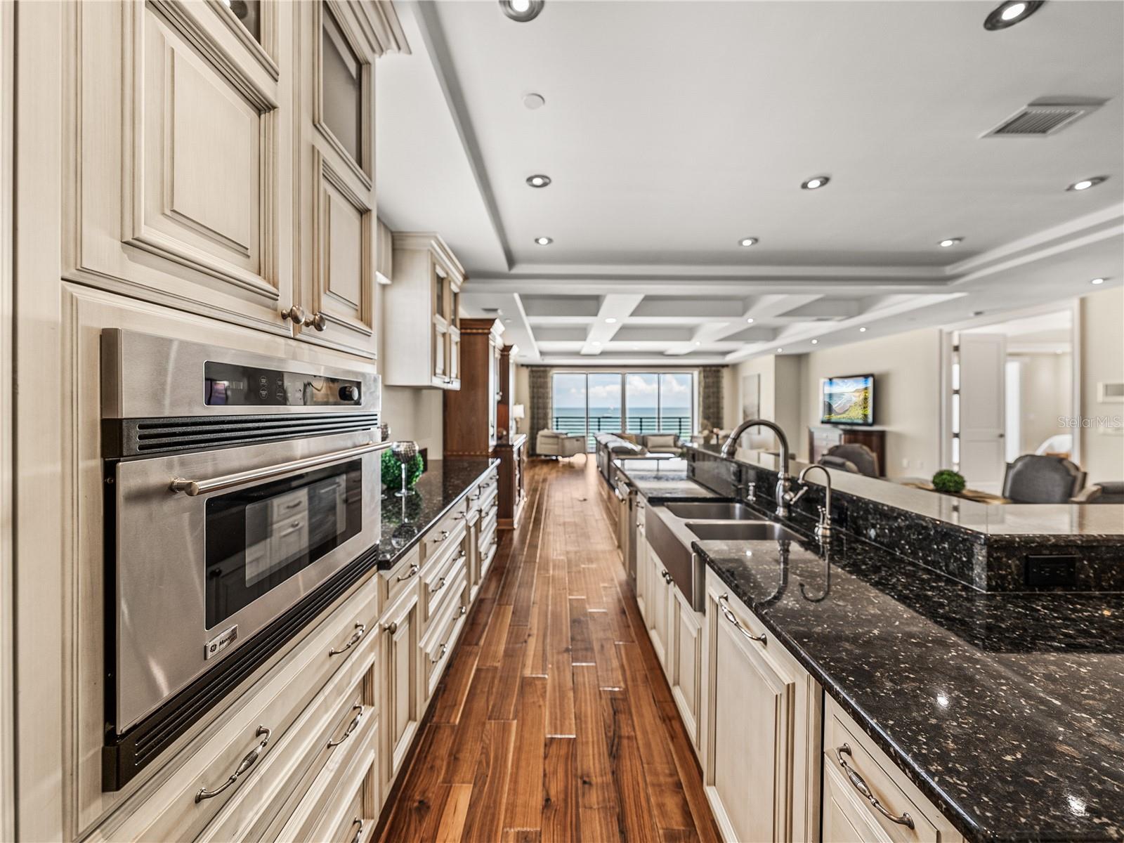 Advantium Microwave oven