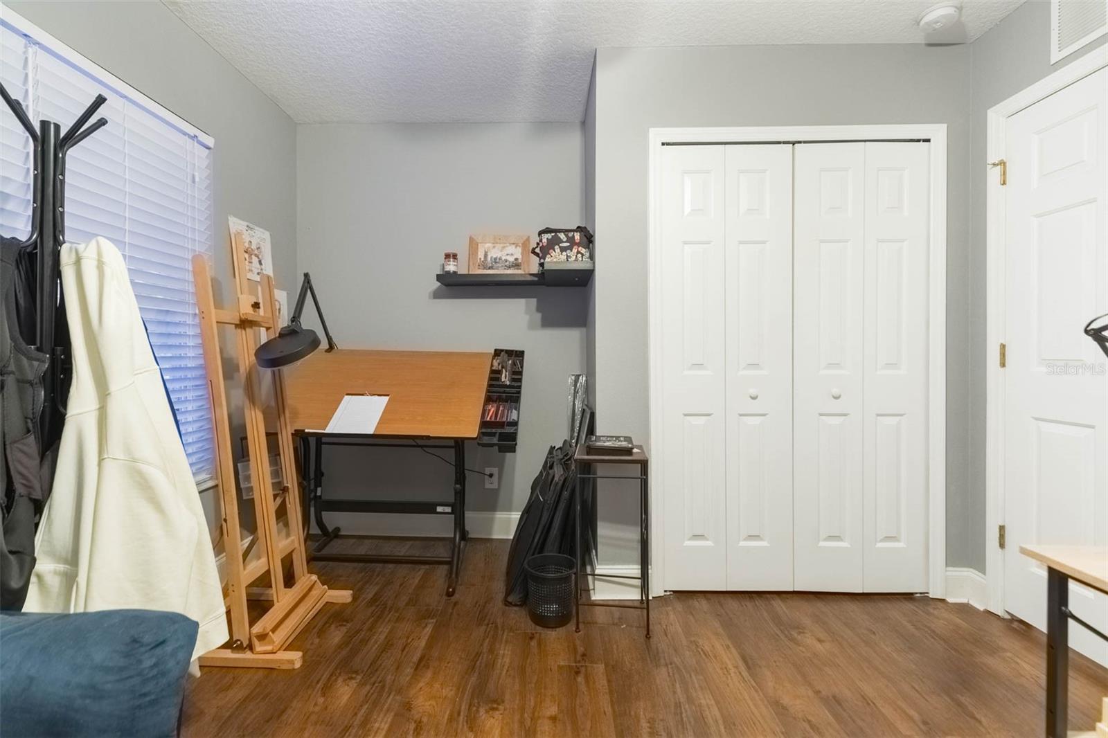 Bedroom #3 with desk nook