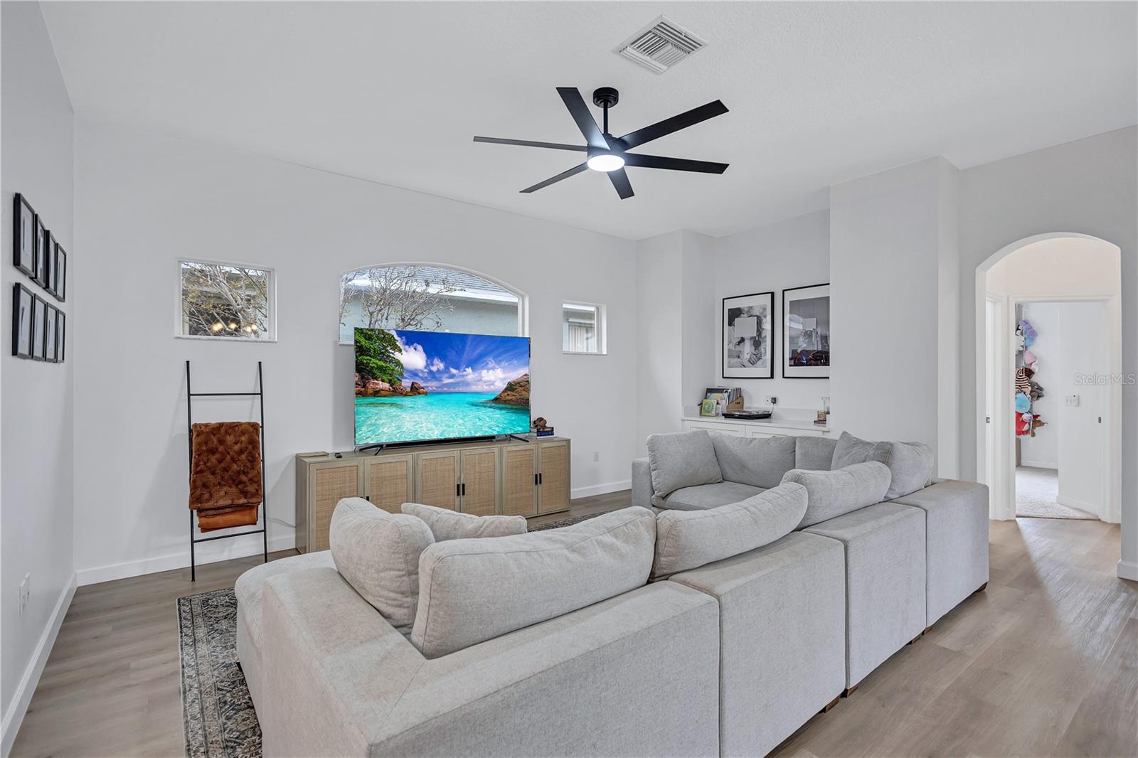 Family Room and corridor leading to bedrooms  2 & 3 with Jack & Jill Bathroom